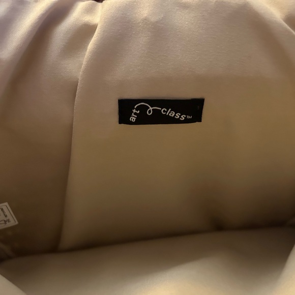 Art Class Straw Tote - Picture 7 of 9